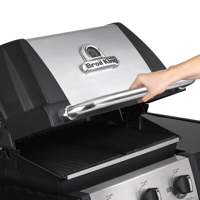 Broil King Monarch 320 Gas Grill - BK834254
